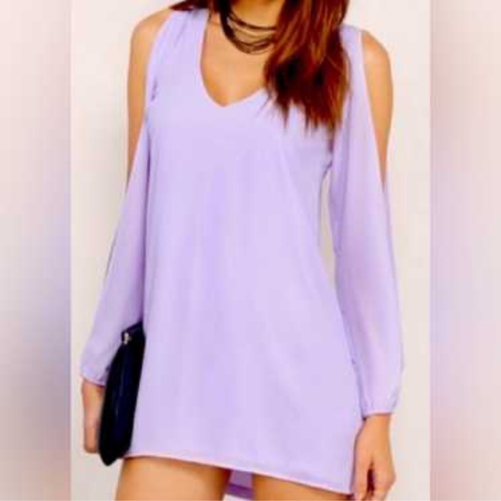 TOBI cold shoulder Lavender‎ Long Sleeve V-Neck Mini Dress Sz M